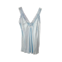 Lade das Bild in den Galerie-Viewer, TOP Silky (Spitzenträger), light blue
