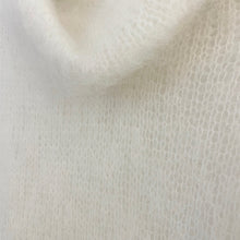 Lade das Bild in den Galerie-Viewer, PULLUNDER `Fashionista´ (Rollkragen), crème
