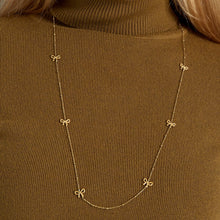 Lade das Bild in den Galerie-Viewer, KETTE `Little Bows´, gold
