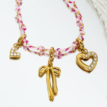 Lade das Bild in den Galerie-Viewer, CHARM `Bowtie´, gold
