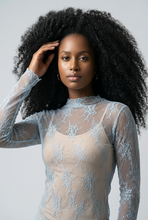 Lade das Bild in den Galerie-Viewer, TOP `Light Lace´, baby blue
