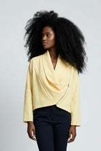 Lade das Bild in den Galerie-Viewer, JACKE `Suede´, citrus
