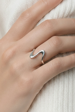 Lade das Bild in den Galerie-Viewer, RING Heartbeat, silber
