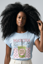 Lade das Bild in den Galerie-Viewer, T-SHIRT `Matcha´, baby blue
