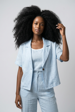 Lade das Bild in den Galerie-Viewer, JACKE ‚Linen‘, baby blue
