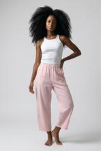 Lade das Bild in den Galerie-Viewer, HOSE `Cool Linen´ (Barrel), rosa
