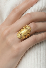 Lade das Bild in den Galerie-Viewer, RING Oriental, gold
