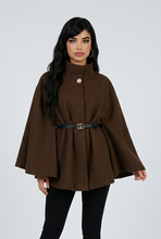 Lade das Bild in den Galerie-Viewer, PONCHO `Elegant´, chocolate
