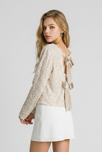 Lade das Bild in den Galerie-Viewer, TOP `Glammy with Bows´, crème
