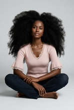 Lade das Bild in den Galerie-Viewer, TOP `Lace Details´ (V-Ausschnitt), soft rose
