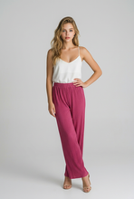 Lade das Bild in den Galerie-Viewer, HOSE `Crinkle´, pink
