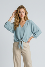Lade das Bild in den Galerie-Viewer, TOP `Sweet Knot´ (Halbarm), dusty mint
