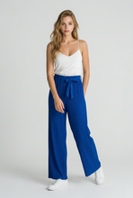 Lade das Bild in den Galerie-Viewer, HOSE Mini Plissee Culotte, mykonos blue
