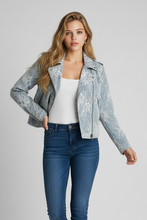 Lade das Bild in den Galerie-Viewer, JACKE `Lace´, jeansblue
