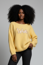Lade das Bild in den Galerie-Viewer, PULLOVER `Adore´, citrus
