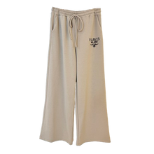 Lade das Bild in den Galerie-Viewer, HOSE `Paris Milano´, beige
