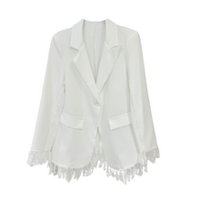 Lade das Bild in den Galerie-Viewer, BLAZER `Lace´, weiß
