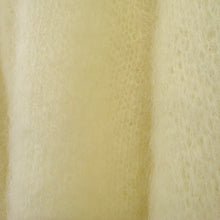 Lade das Bild in den Galerie-Viewer, CARDIGAN `Cloud´, soft citrus
