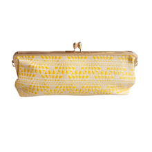 Lade das Bild in den Galerie-Viewer, TASCHE `Shell´, sunflower
