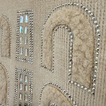 Lade das Bild in den Galerie-Viewer, PULLOVER `Glam Piece´, beige

