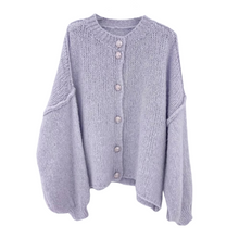 Lade das Bild in den Galerie-Viewer, CARDIGAN `Classy´, flieder
