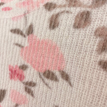Lade das Bild in den Galerie-Viewer, PULLOVER `Roses´ (Alpaka), crème-rosa
