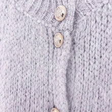 Lade das Bild in den Galerie-Viewer, CARDIGAN `Classy´, flieder
