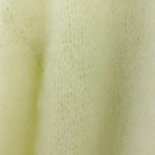 Lade das Bild in den Galerie-Viewer, PULLOVER `Cloud´, citrus
