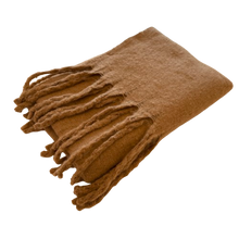 Lade das Bild in den Galerie-Viewer, SCHAL `Cozy´, camel
