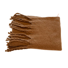 Lade das Bild in den Galerie-Viewer, SCHAL `Cozy´, camel
