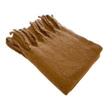 Lade das Bild in den Galerie-Viewer, SCHAL `Cozy´, camel
