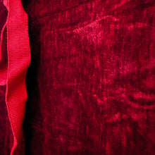 Lade das Bild in den Galerie-Viewer, HOSE `Cozy´, burgundy
