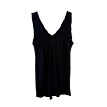 Lade das Bild in den Galerie-Viewer, TOP Little Ruffles, schwarz
