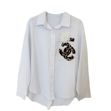 Lade das Bild in den Galerie-Viewer, BLUSE `Camelia´, weiß
