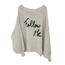 Lade das Bild in den Galerie-Viewer, PULLOVER `Follow me´, beige
