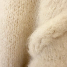 Lade das Bild in den Galerie-Viewer, PULLOVER `Cozy It-Piece´ (Short), beige

