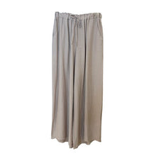 Lade das Bild in den Galerie-Viewer, HOSE `Elegant Summer Piece´, beige
