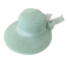 Lade das Bild in den Galerie-Viewer, HUT `Springtime´, dusty mint
