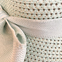 Lade das Bild in den Galerie-Viewer, HUT `Springtime´, dusty mint

