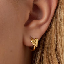 Lade das Bild in den Galerie-Viewer, HOOP `Heart´, gold
