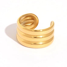 Lade das Bild in den Galerie-Viewer, RING Stripes, gold

