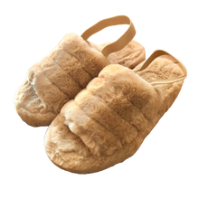 Lade das Bild in den Galerie-Viewer, HAUSSCHUHE `Sweet and cozy´, caramel
